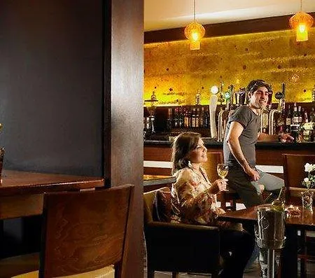 Hotel Camden Court 4*