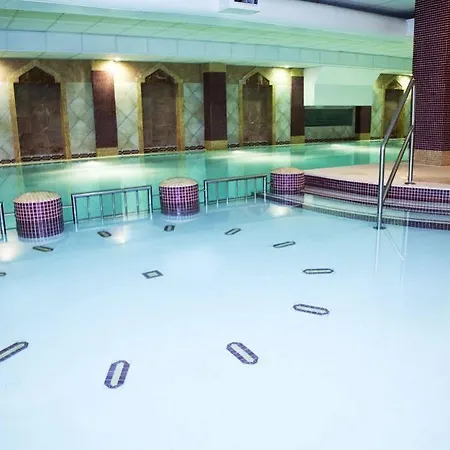 Hotel Camden Court 4*