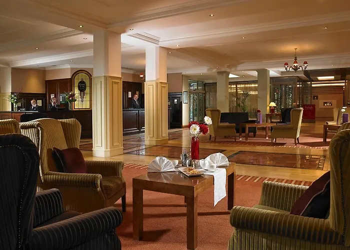 Camden Court Hotel