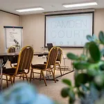 Camden Court فندق 4*