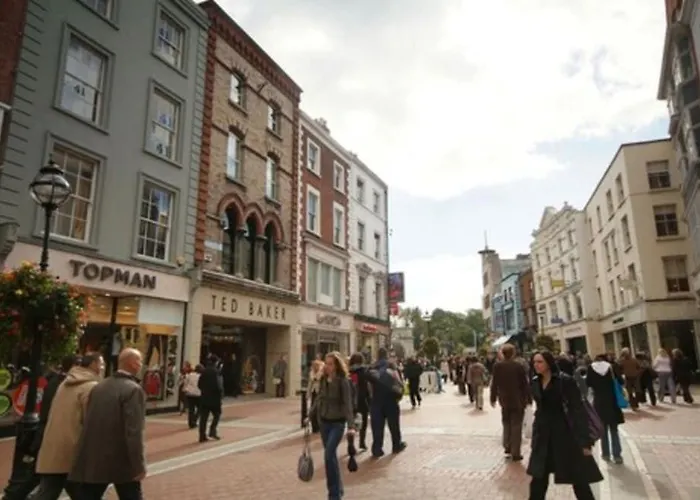 Hotel Camden Court Dublin