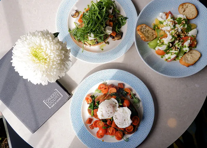 호텔 Camden Court 4*