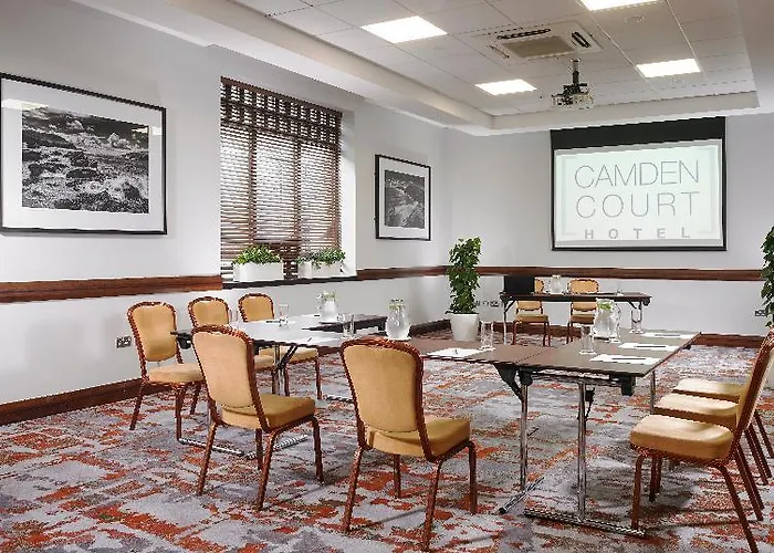 Camden Court 더블린